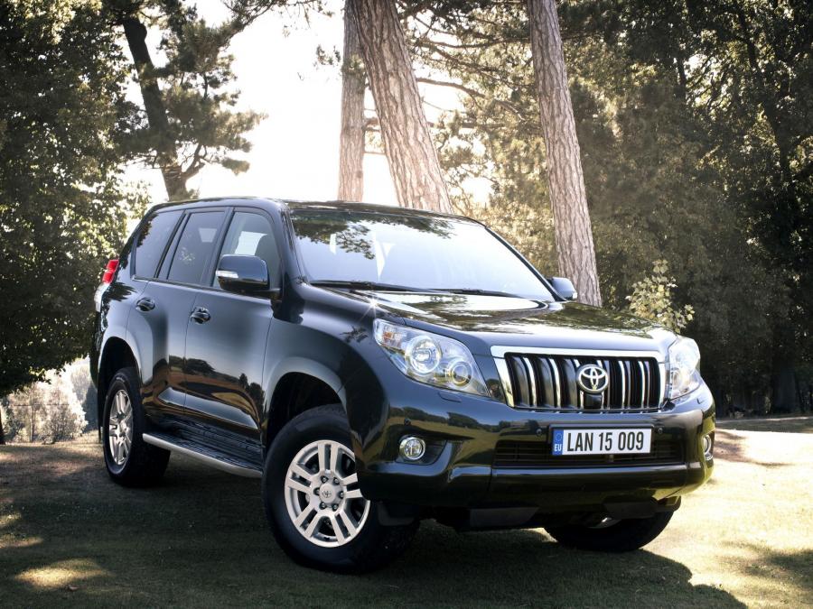  Toyota Land Cruiser Prado 150 5-Door 2009 года  (фото 5 из 41)
